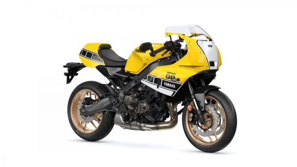 XSR900 GP Legend Yellow