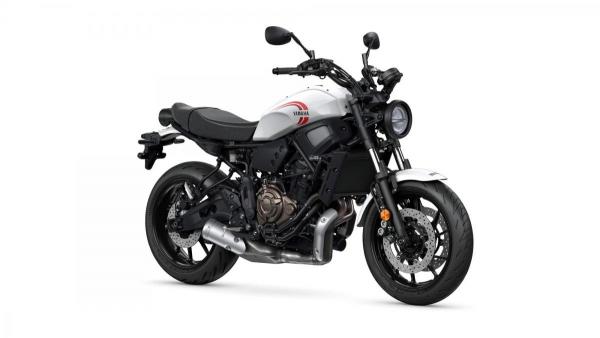 XSR 700 Historic White